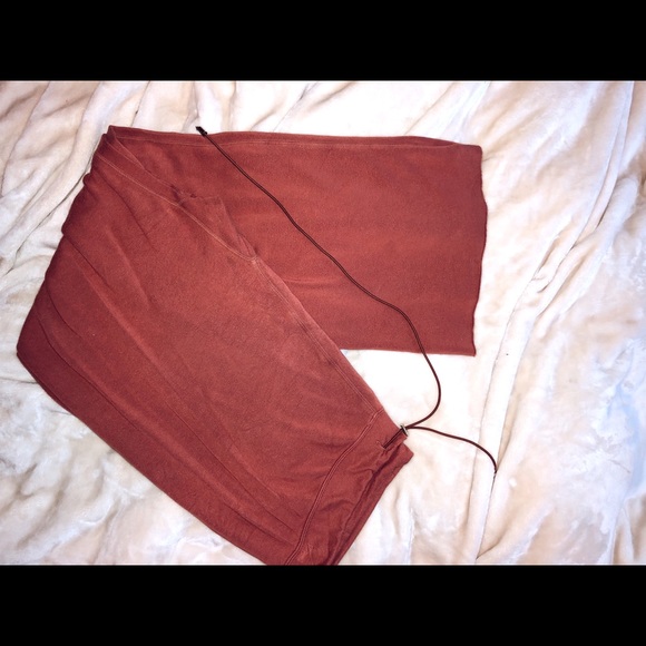 Selkie pillow Trouser Pants - Picture 2 of 3